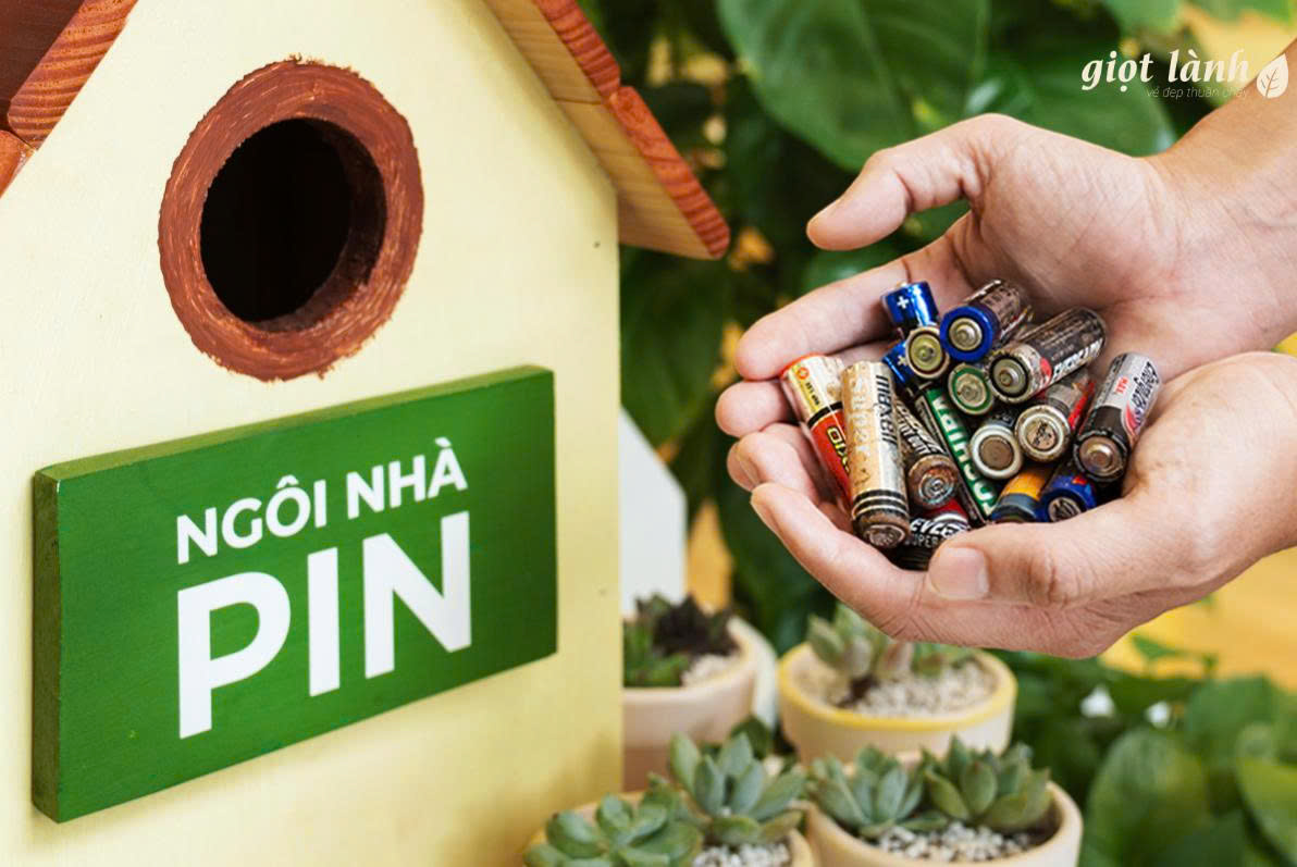 ĐỔI PIN CŨ - NHẬN QUÀ XINH