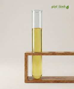 Disodium cocoamphodiacetate